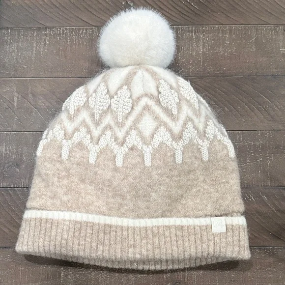 LULULEMON FAIR ISLE BEANIE - Picture 2 of 3